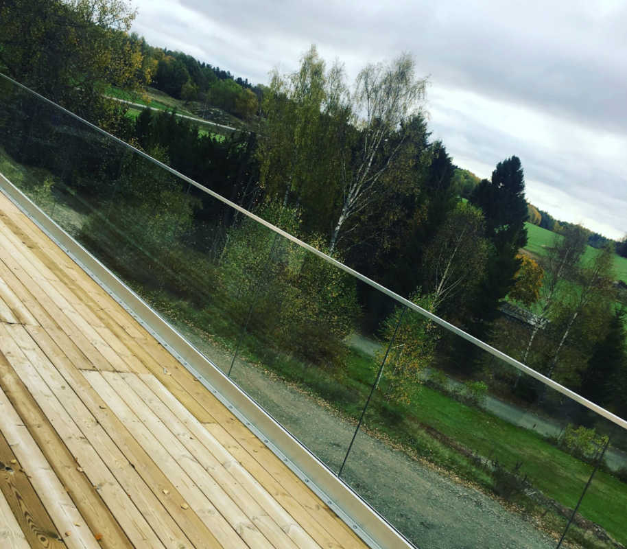 Glasräcken Danderyd