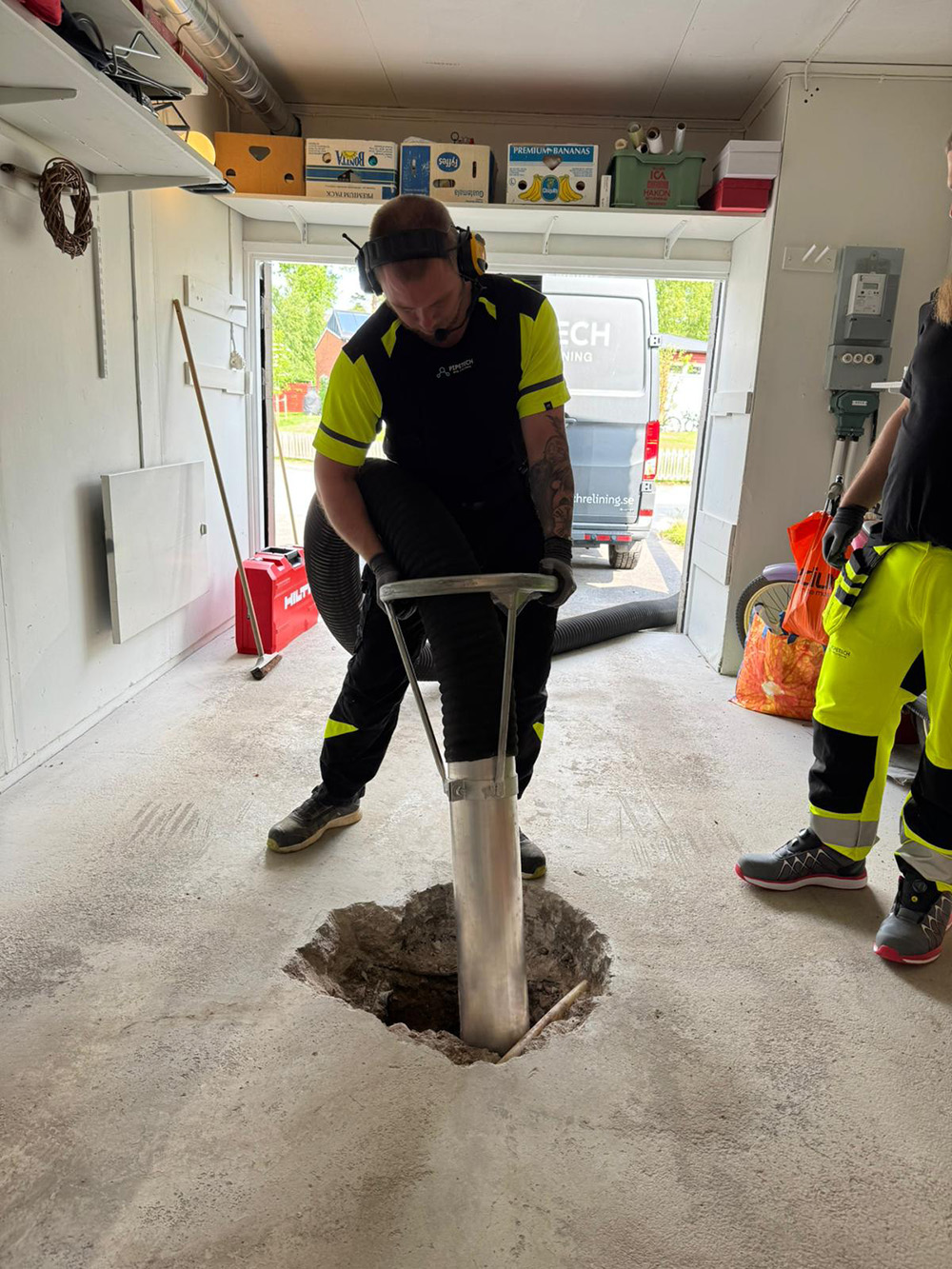 sugning av sand i garage